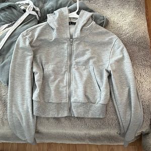 Zip up